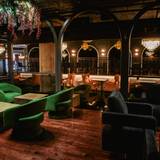 Cover image for Dearly Beloved