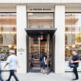 Cover image for La Pecora Bianca Bryant Park