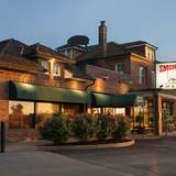 Cover image for Annie Gunn's