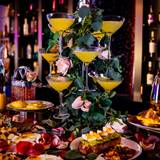 Cover image for Champagne & Chocolate