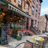 Cover image for Capoeira restaurant