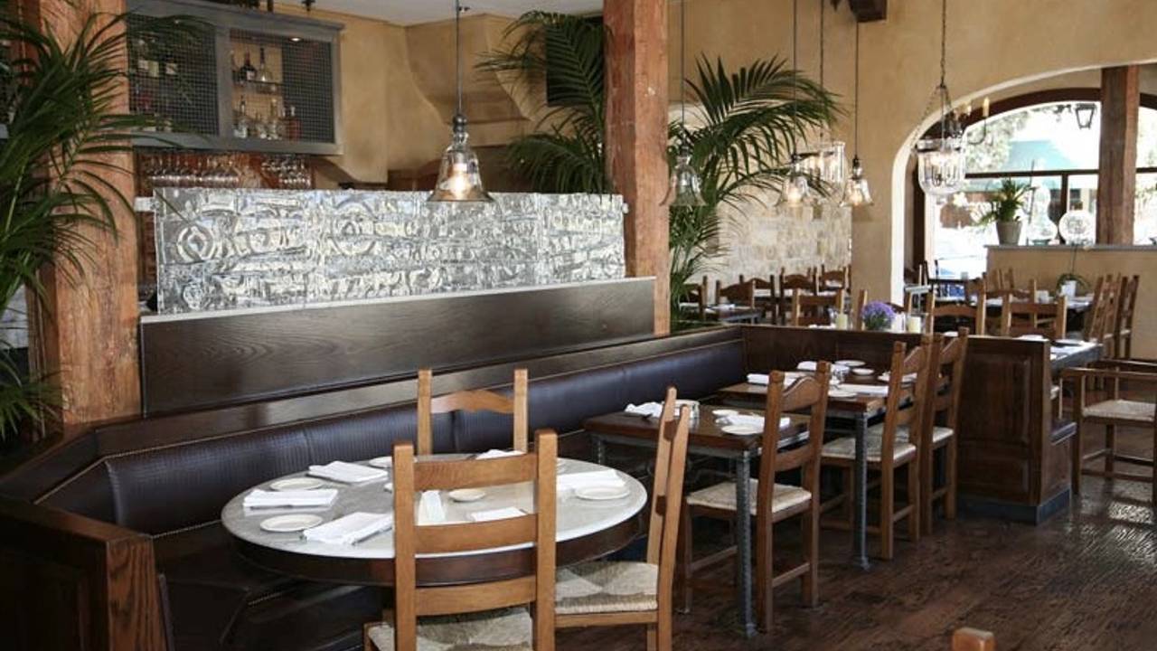 Its Italia Restaurant - Half Moon Bay, CA | OpenTable