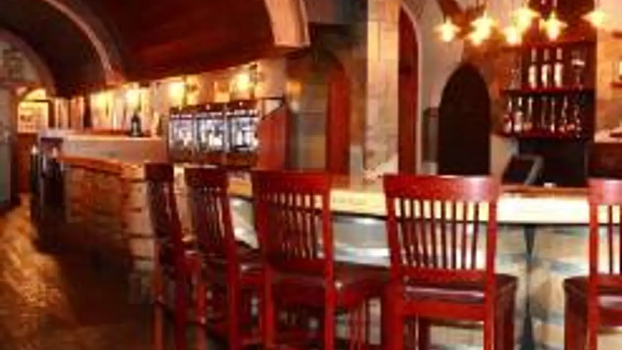 Restaurante The Wine Room Edmonton, AB OpenTable