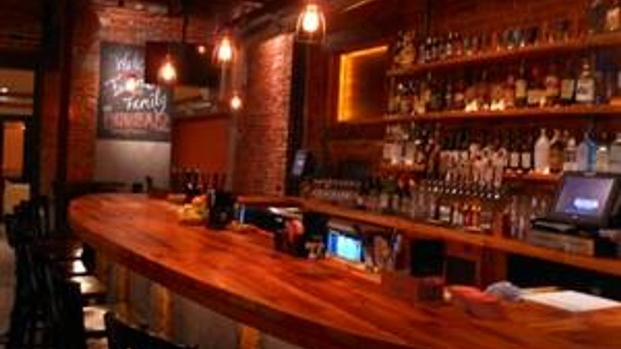 Dunbar Kitchen And Tap House Restaurant Denver Co Opentable