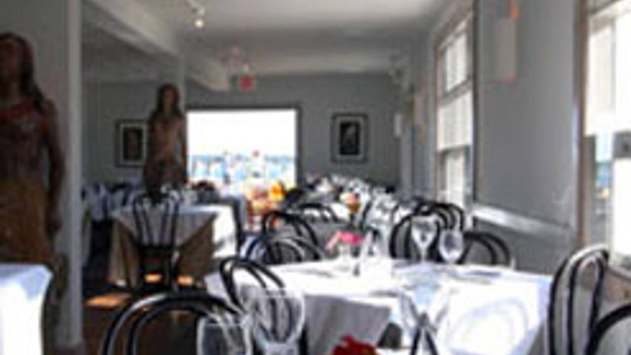 Scrimshaw Restaurant - Permanently Closed - Greenport Ny Opentable