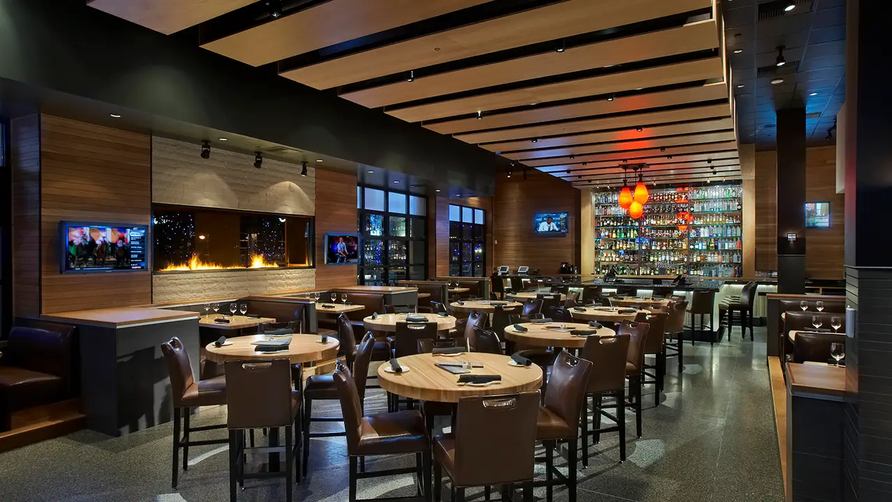 Bristol Seafood + Steak + Social Restaurant - Kansas City, MO | OpenTable