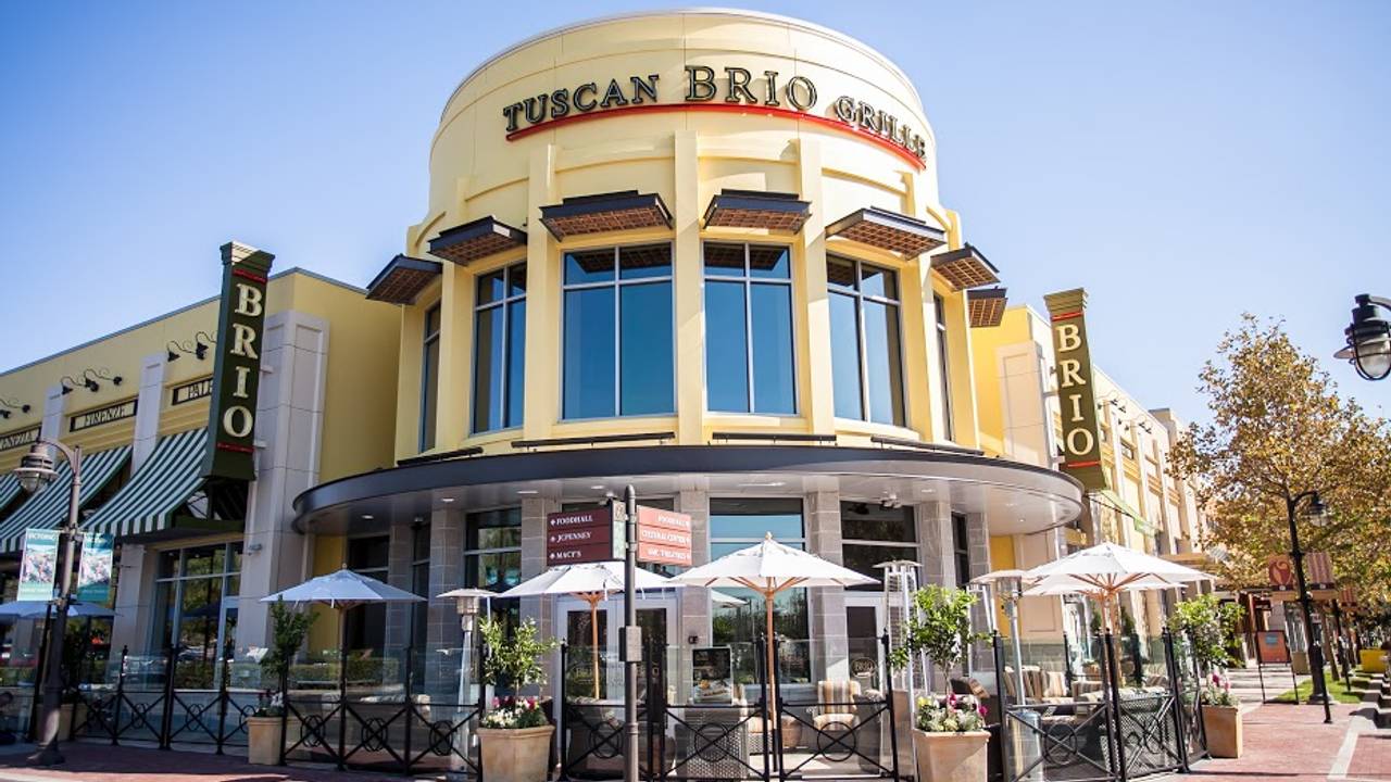 Italian Restaurants At Victoria Gardens Fasci Garden