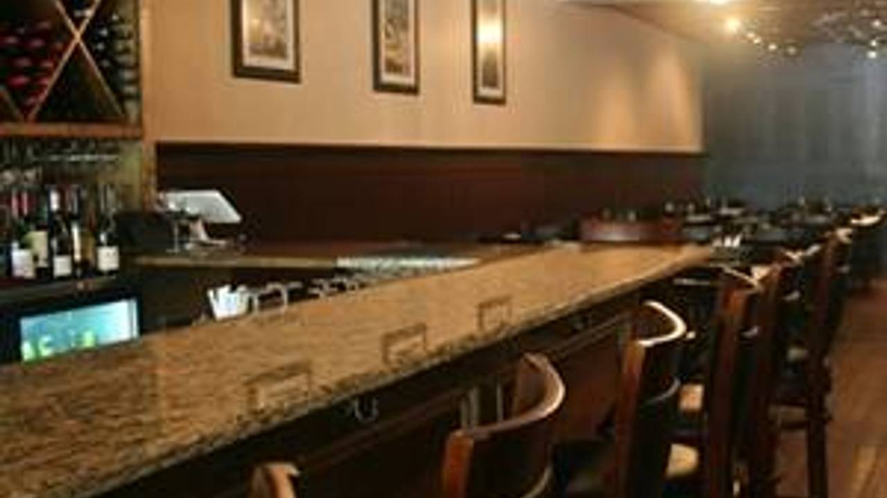 Bistro Toulouse Restaurant Mount Pleasant Sc Opentable Bistro Toulouse Restaurant Mount