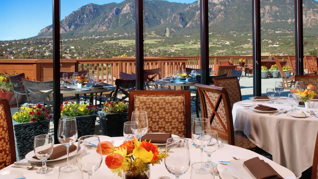 Mountain View Restaurant at Cheyenne Mountain Colorado Springs, A Dolce Resort, Colorado Springs, CO