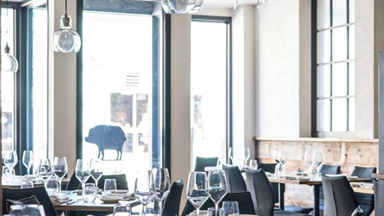 Mill Street Bar Table Permanently Closed Restaurant