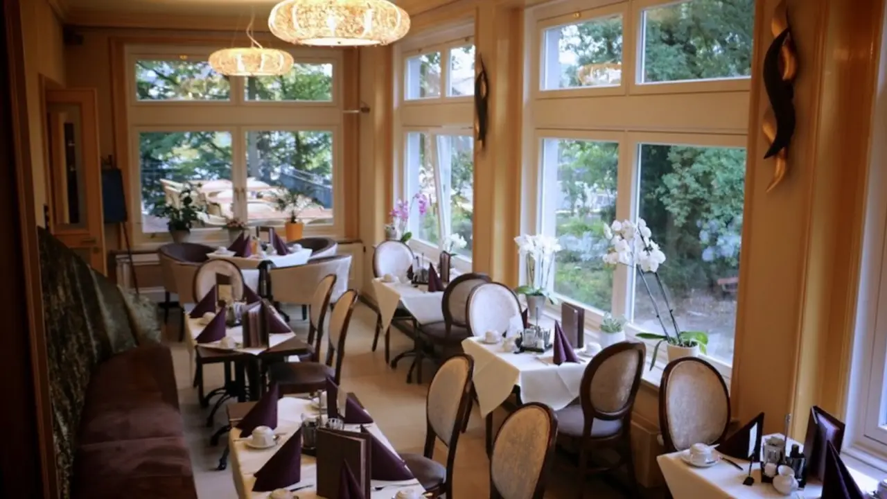 Die Villa Ihr Wiener Kaffeehaus, Hamburg, HH Die Villa Ihr Wiener Kaffeehaus, Hamburg, HH