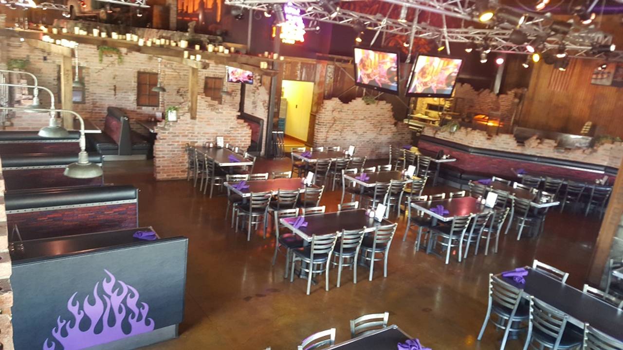 Permanently Closed The Rock Wood Fired Pizza Highlands Ranch Restaurant Highlands Ranch