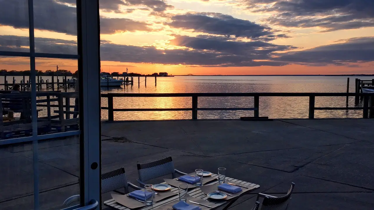 Restaurante Le Dock Fair Harbor, , NY OpenTable