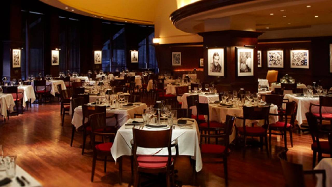 Home - Shula's Restaurant Group