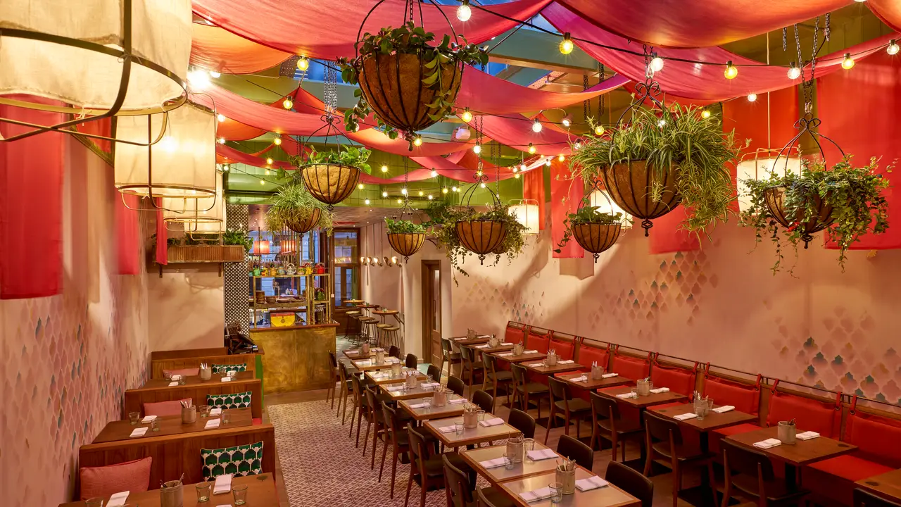 Restaurante Cinnamon Bazaar - Covent Garden - London, | OpenTable