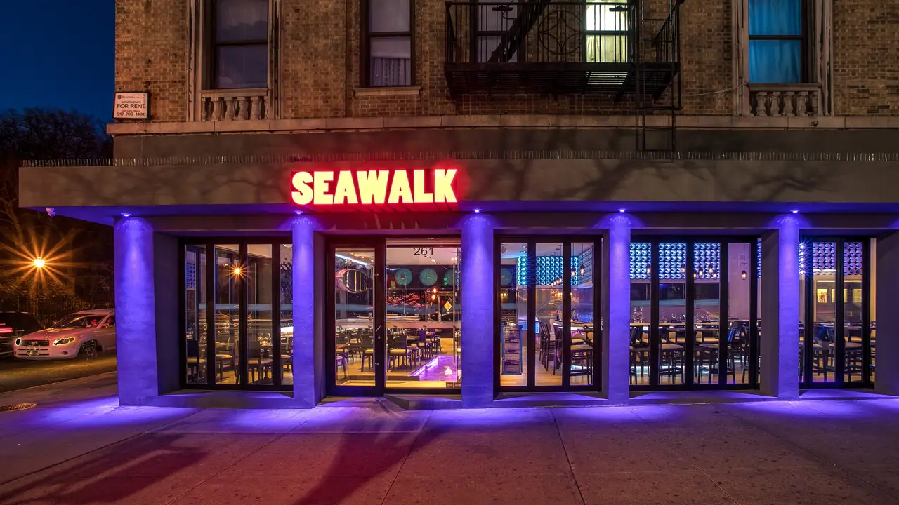 Seawalk, New York, NY