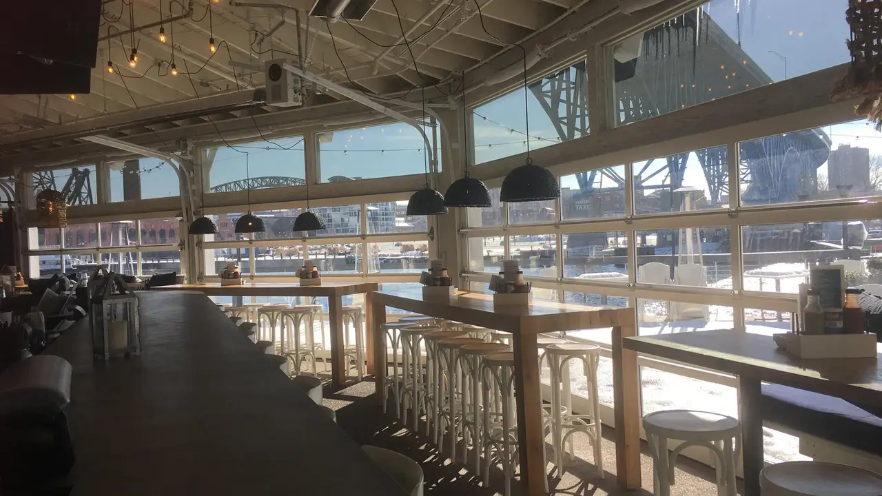 Lindey's Lake House Flats Restaurant Cleveland, OH OpenTable