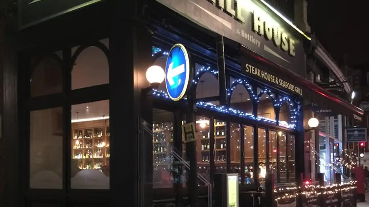 Restaurante The Bottlery Grill House London, OpenTable