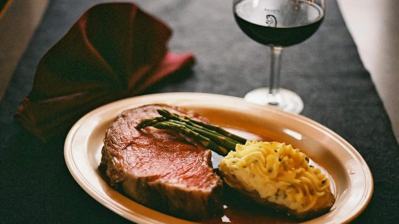 Restaurante Knight's Steakhouse Jackson Jackson, , MI Reserva en