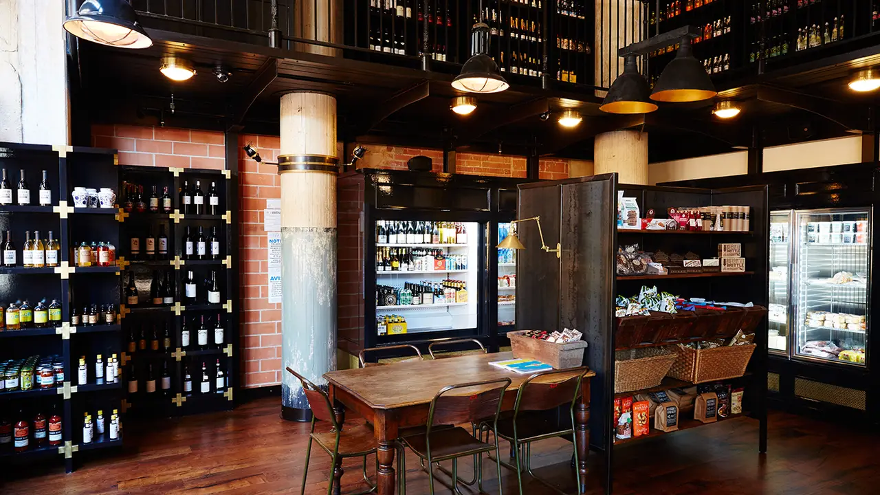 Restaurante Larder Fine Groceries and Prepared Foods San Antonio