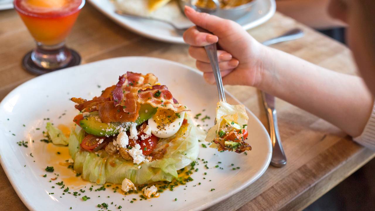 Moxie S Grill Bar University Restaurant Toronto On Opentable