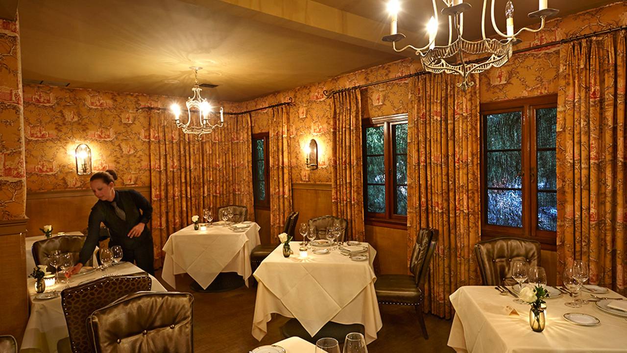 The Hobbit Restaurant - Orange, CA 