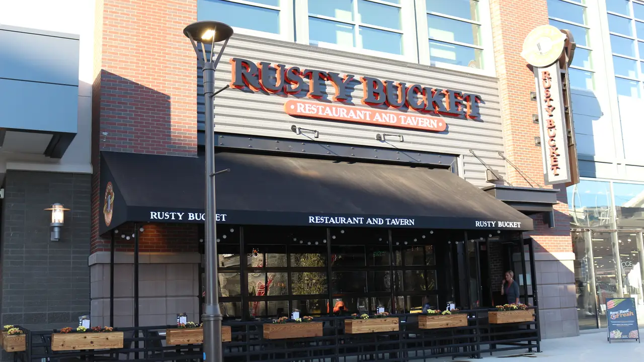 Rusty Bucket Liberty Center Restaurant Liberty Township, , OH