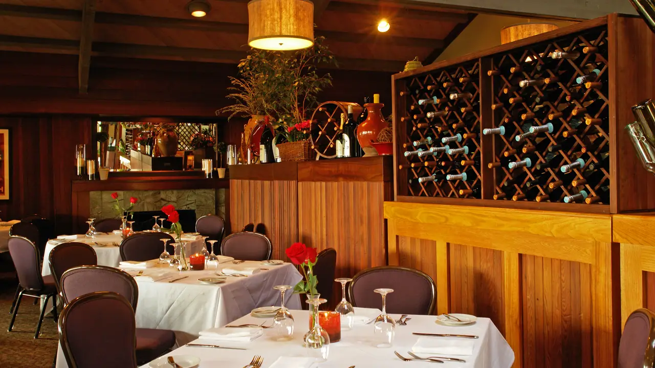Bay View Restaurant - Inn at the Tides, Bodega Bay, CA
