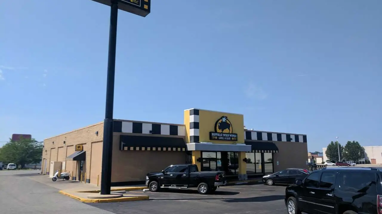 Buffalo Wild Wings Marion Restaurant Marion, IN OpenTable