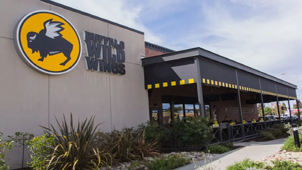 Restaurante Buffalo Wild Wings Carson Carson, , CA Reserva en