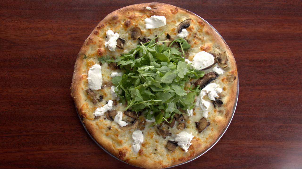 russo s new york pizzeria spring marketplace restaurant tomball tx opentable opentable