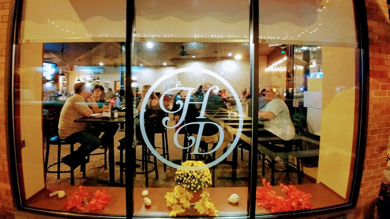 Restaurante Hanna Devine's Ware, , MA Reserva en OpenTable