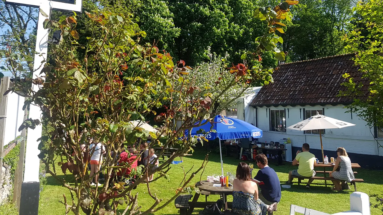 Restaurante French Horn Alton, , Hampshire OpenTable