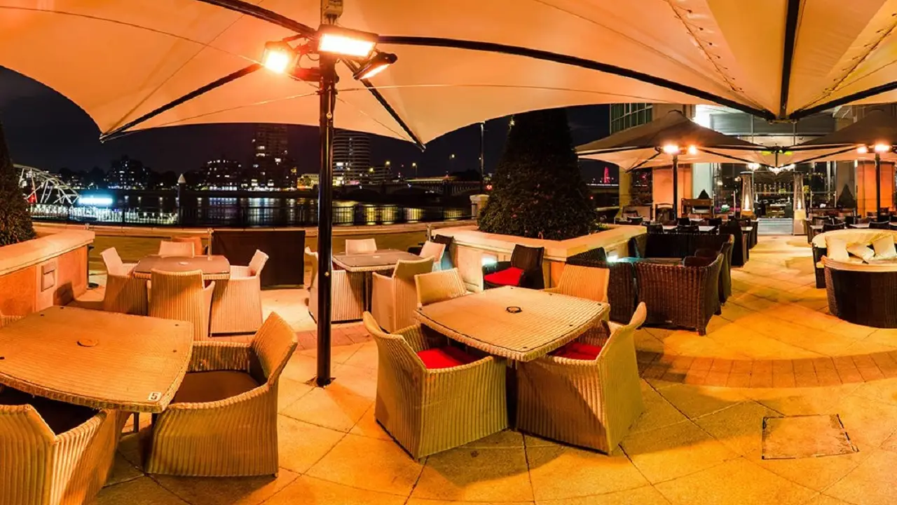 Restaurante Shisha Lounge Waterfront London Actualizado en 2023