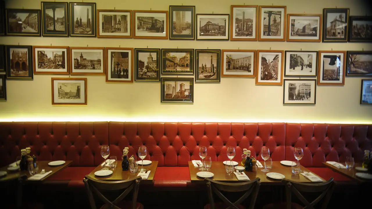 Cacciaris Restaurant Sth Kensington Old Brompton Rd London Opentable