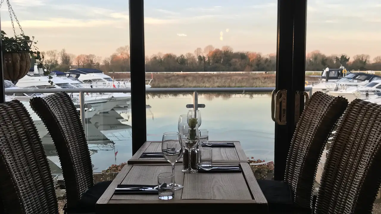 GOGOS Waterfront Restaurant, Windsor, Berkshire