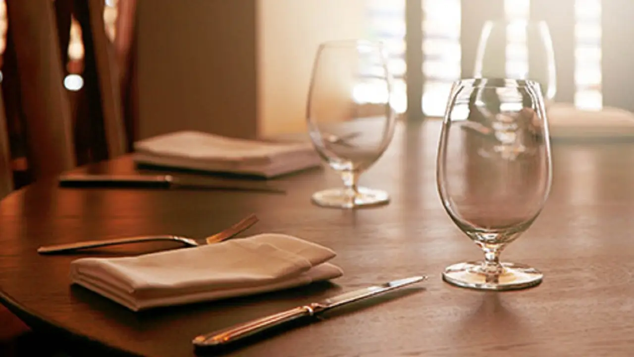 Restaurant The Dining Room Village Lodge Sugar Bowl Resort Norden