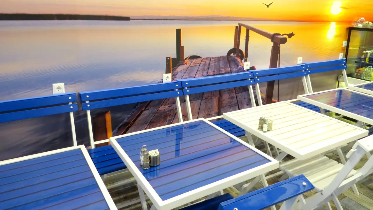 Restaurante Cafe Berry Istanbul Beyoglu, , Istanbul OpenTable