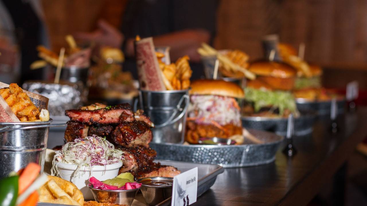 Waterside District - Guy Fieri's Smokehouse Restaurant - Norfolk, , VA |  OpenTable