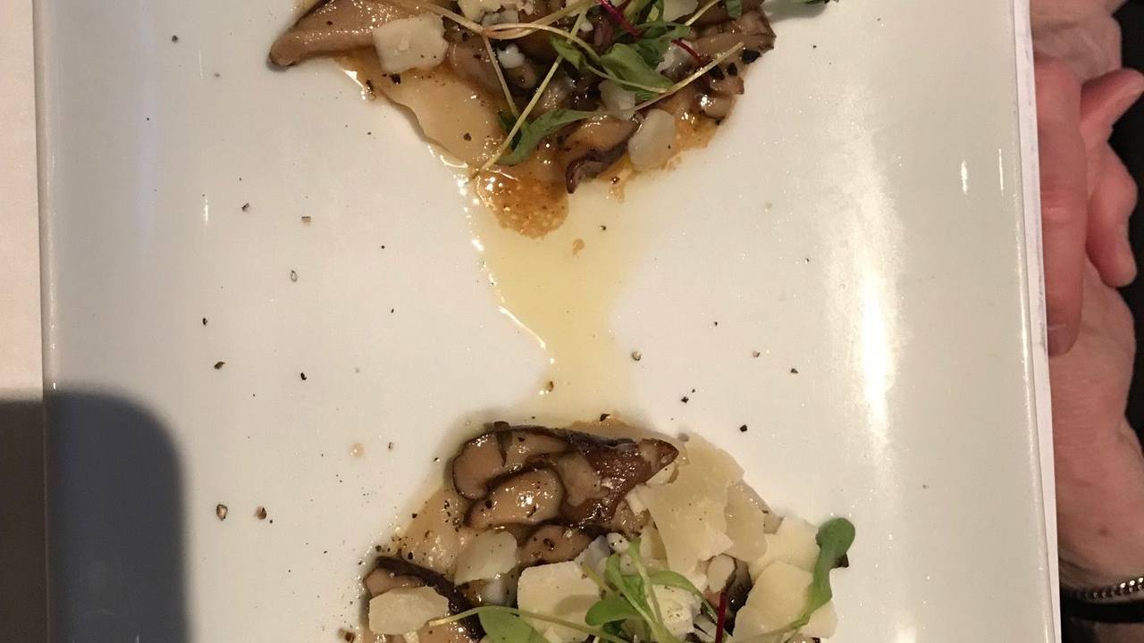 Restaurant Carte Blanche Montreal Qc Opentable