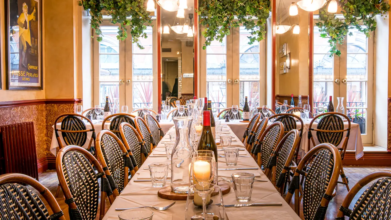 Boulevard Brasserie Restaurant - London | OpenTable