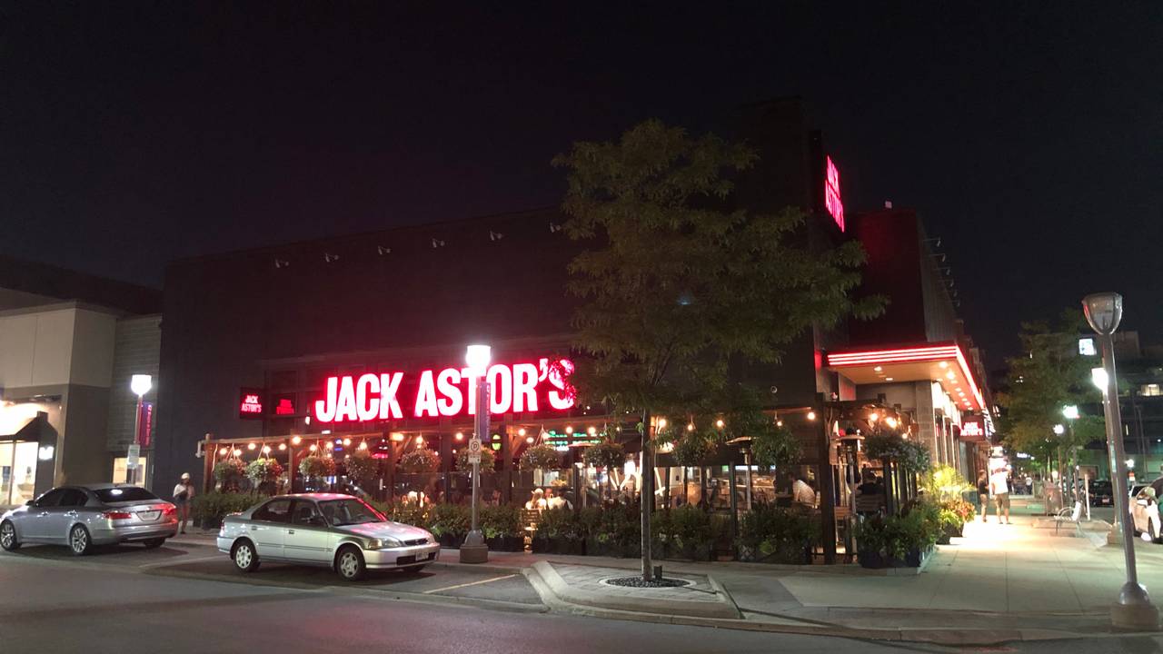 Jack Astor's - Toronto (Shops at Don Mills) Restaurant - Toronto, ON