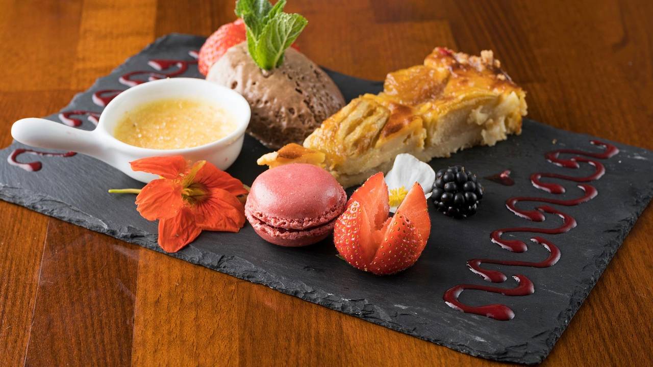 Brasserie Le Paris Restaurant Berlin Be Opentable