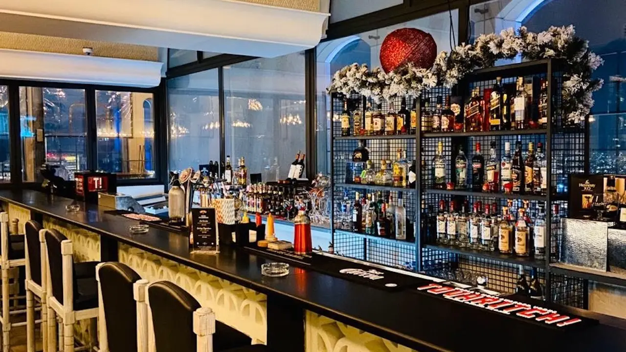Black Iris Rooftop - Crowne Plaza Amman Restaurant - Amman, Amman ...