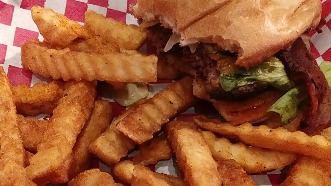 Peach Pit Bar and Grill Locust Grove Restaurant Locust Grove, GA