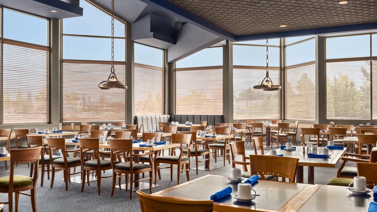Steels Cafe & Grill, Edmonton, AB