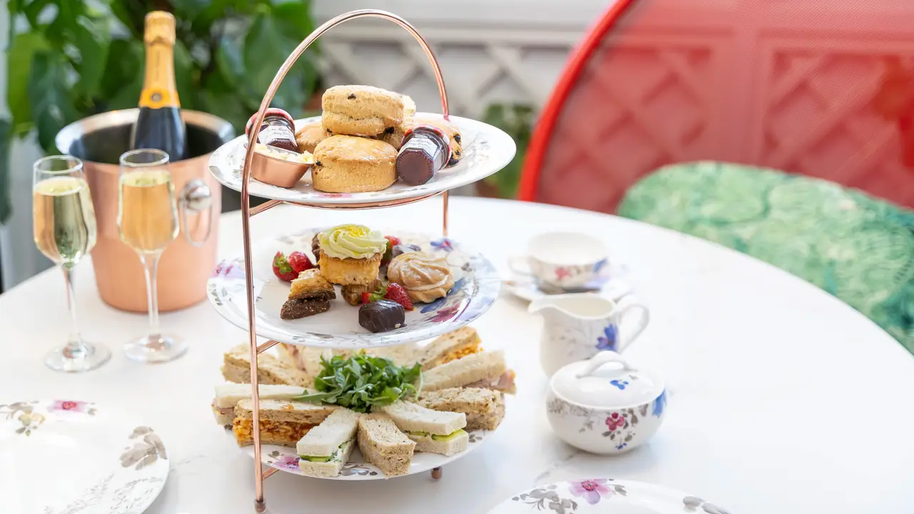 Afternoon Tea at The Secret Garden DoubleTree by Hilton Restaurant ...