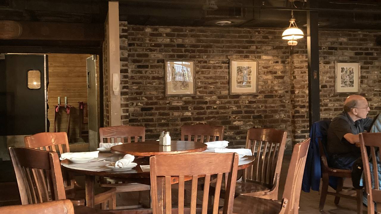 The Pirates' House Restaurant - Savannah, GA