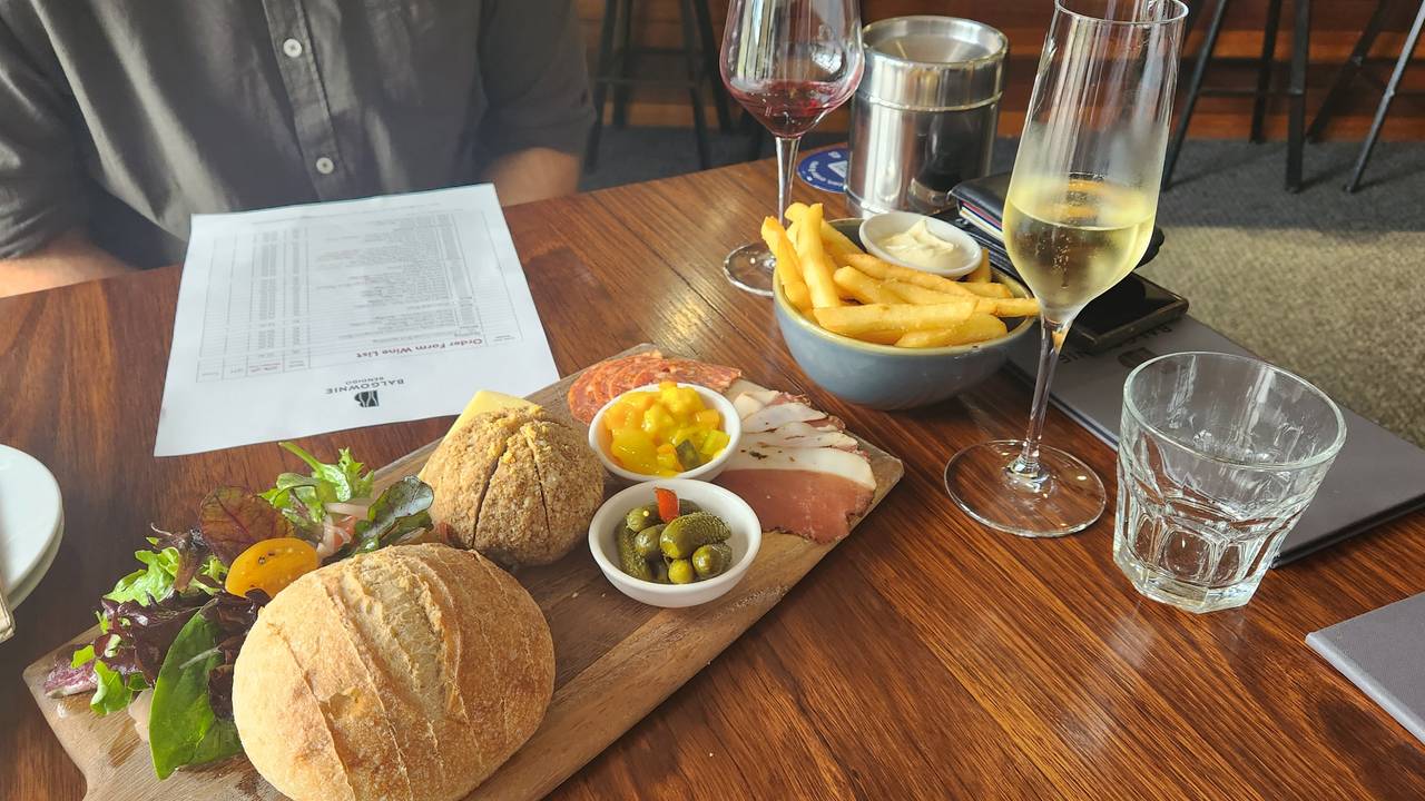 Balgownie Bendigo Cellar Door Restaurant Maiden Gully AU VIC