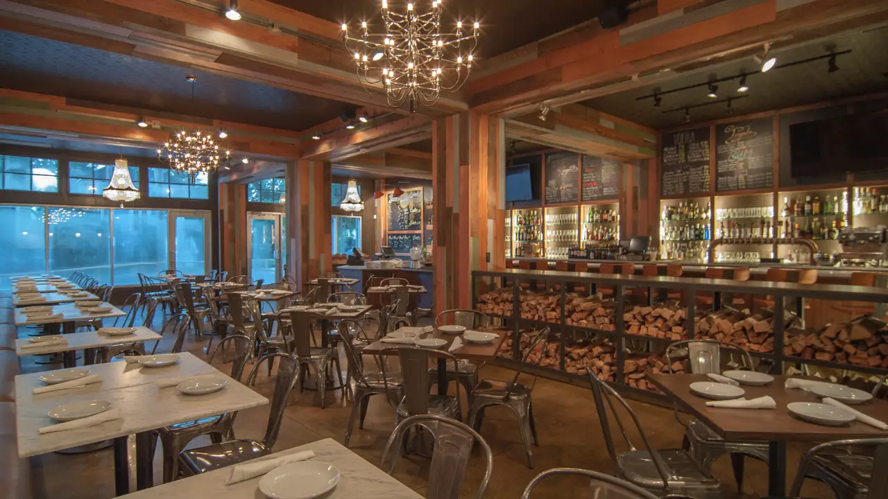 Restaurante Pizza Domenica - New Orleans, , LA | OpenTable